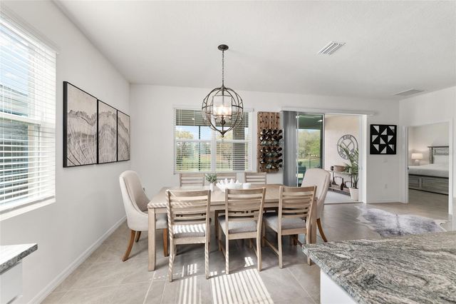 4932 NW 39TH LOOP, Ocala, FL 34482