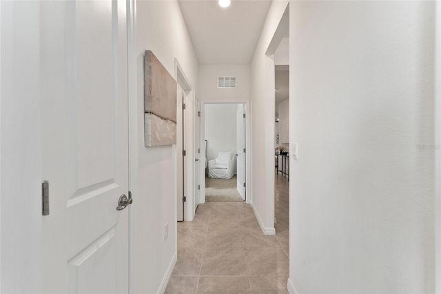 4932 NW 39TH LOOP, Ocala, FL 34482