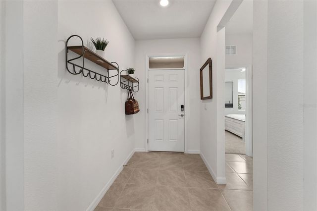 4932 NW 39TH LOOP, Ocala, FL 34482