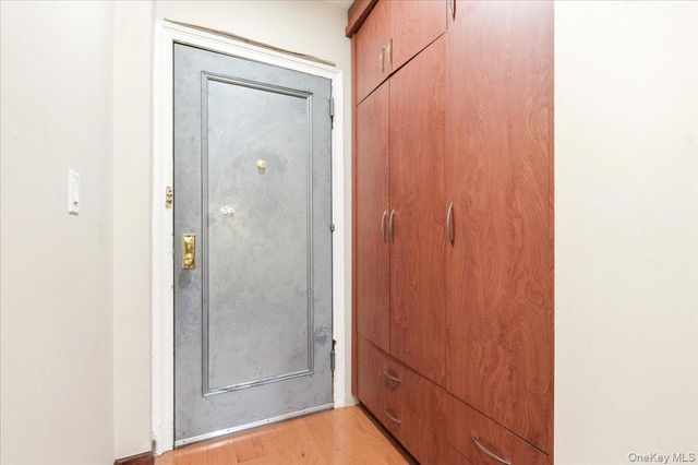 83-80 118th Street 4A, Kew Gardens, NY 11415