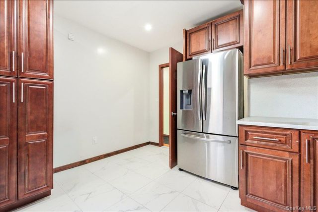 83-80 118th Street 4A, Kew Gardens, NY 11415