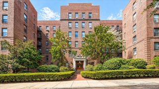 83-80 118th Street 4A, Kew Gardens, NY 11415