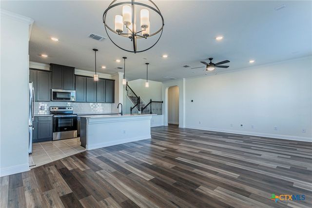 1304 Long Creek Lane, Belton, TX 76513