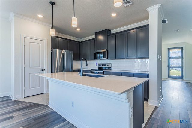 1304 Long Creek Lane, Belton, TX 76513