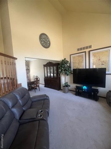 21589 Hunter Circle, Taylor, MI 48180