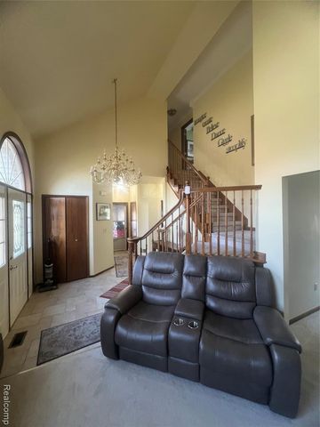 21589 Hunter Circle, Taylor, MI 48180