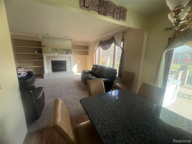 21589 Hunter Circle, Taylor, MI 48180