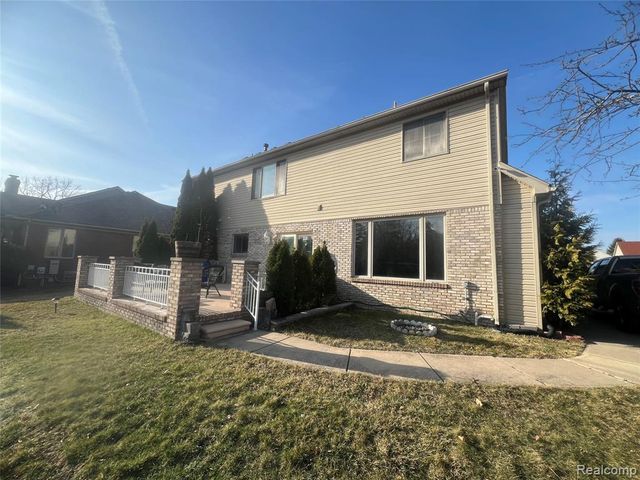 21589 Hunter Circle, Taylor, MI 48180