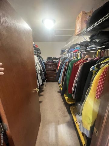 21589 Hunter Circle, Taylor, MI 48180