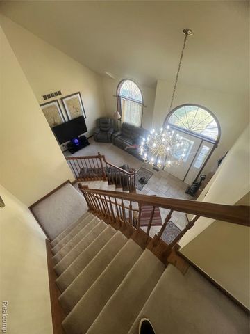 21589 Hunter Circle, Taylor, MI 48180