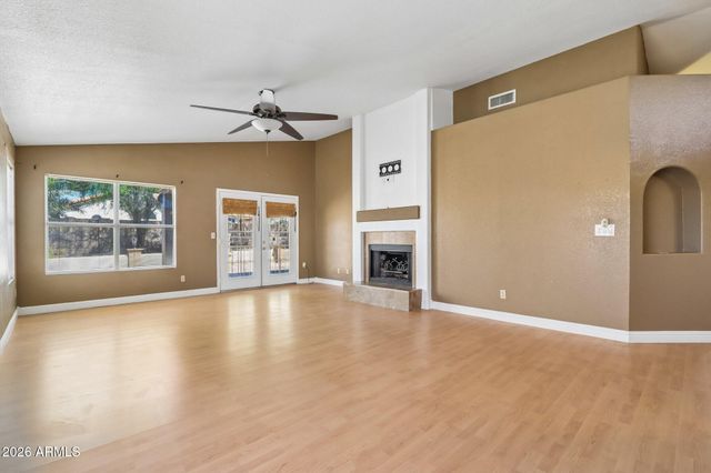10177 S HACIENDA Drive, Goodyear, AZ 85338