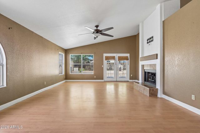 10177 S HACIENDA Drive, Goodyear, AZ 85338
