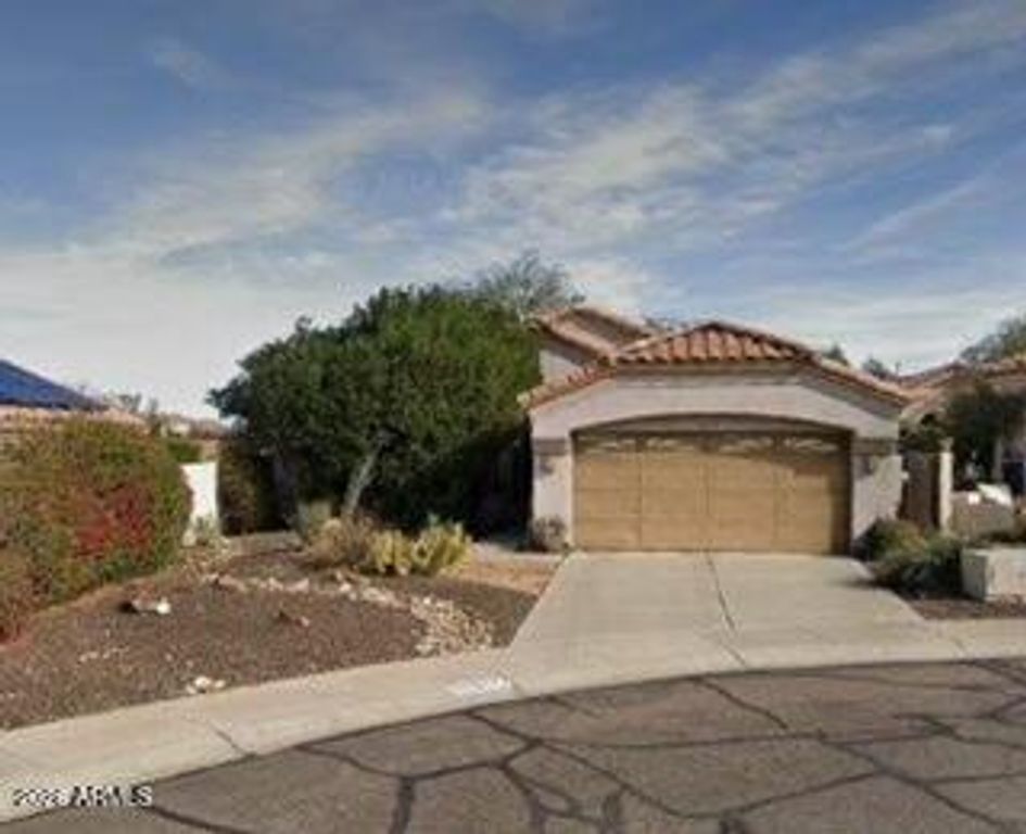 10177 S HACIENDA Drive, Goodyear, AZ 85338