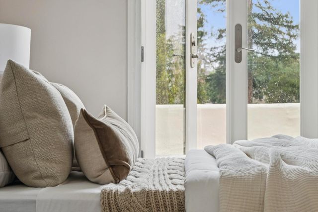 3938 Oakmore Rd, Oakland, CA 94602