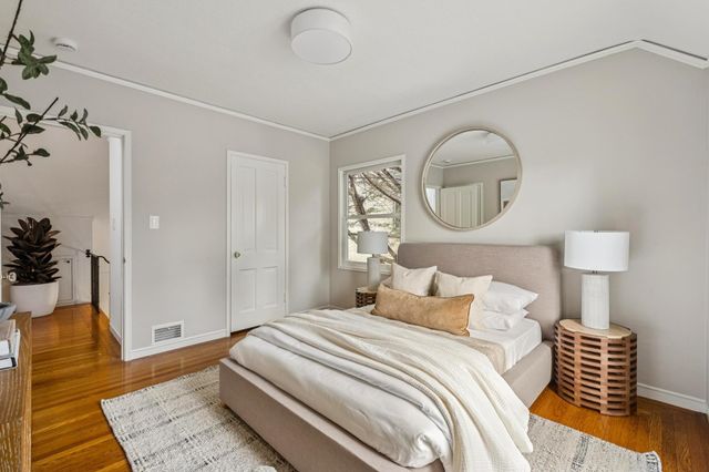 3938 Oakmore Rd, Oakland, CA 94602