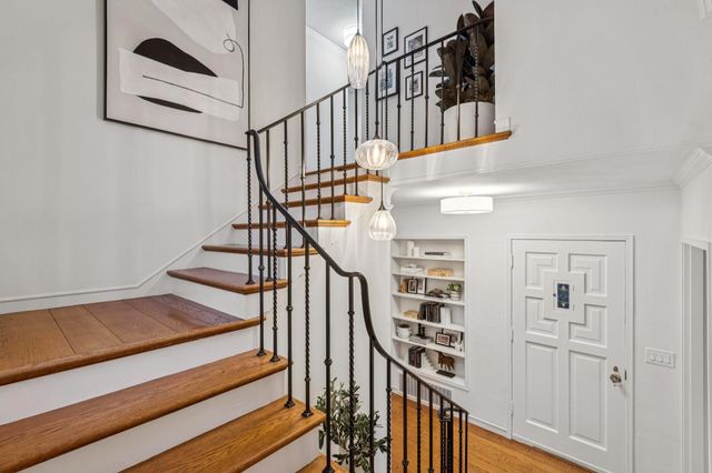 3938 Oakmore Rd, Oakland, CA 94602