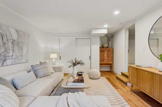 3938 Oakmore Rd, Oakland, CA 94602