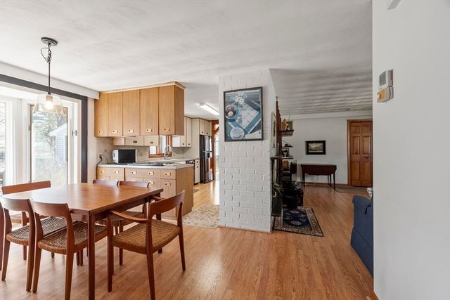 20 Donna Rd, Chelmsford, MA 01824