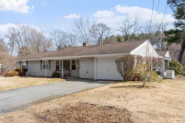 20 Donna Rd, Chelmsford, MA 01824