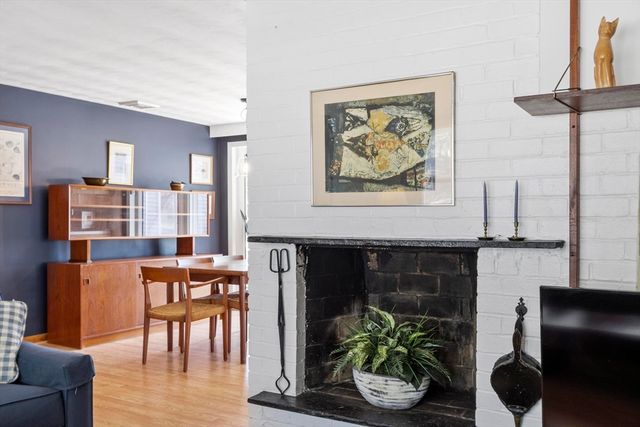 20 Donna Rd, Chelmsford, MA 01824