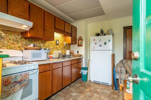 372 Monroe Street, Monterey, CA 93940