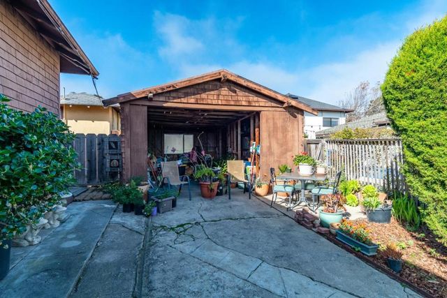 372 Monroe Street, Monterey, CA 93940