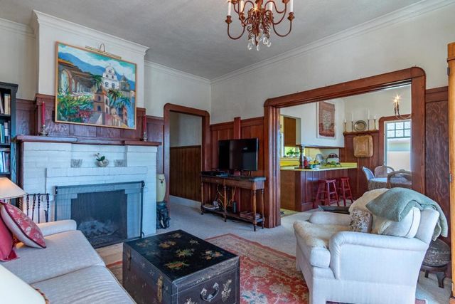 372 Monroe Street, Monterey, CA 93940