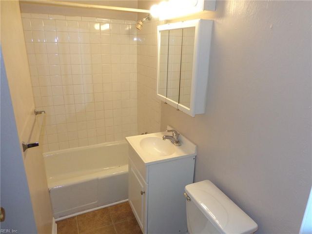 407 Fairfax Ave Apt 102, Norfolk, VA 23507