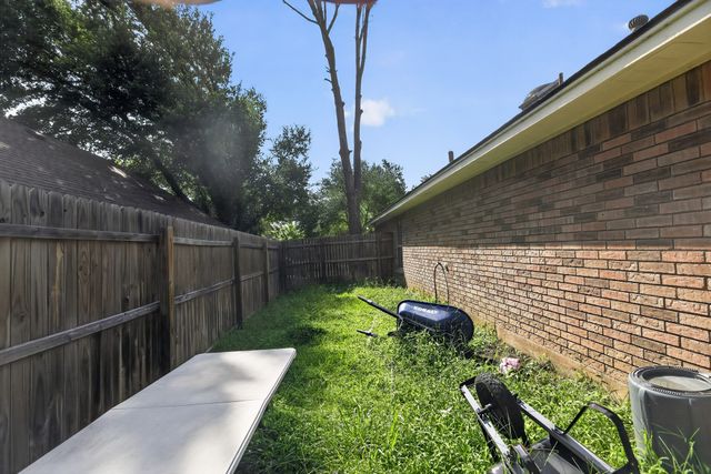 7132 Aspen Wood Trail, Fort Worth, TX 76132