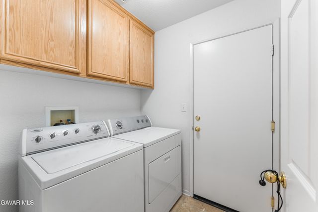 45334 Stadium Lane, Lancaster, CA 93535