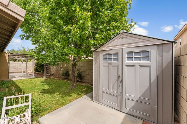 45334 Stadium Lane, Lancaster, CA 93535