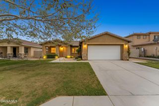 45334 Stadium Lane, Lancaster, CA 93535