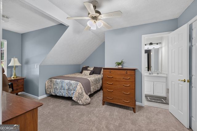 1074 Westchester Drive SW, Lilburn, GA 30047
