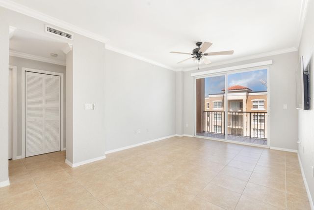 1801 N Flagler Drive 903, West Palm Beach, FL 33407