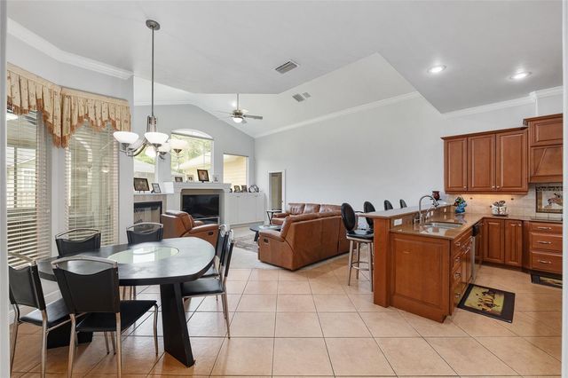 1446 SW 87TH STREET, Gainesville, FL 32607