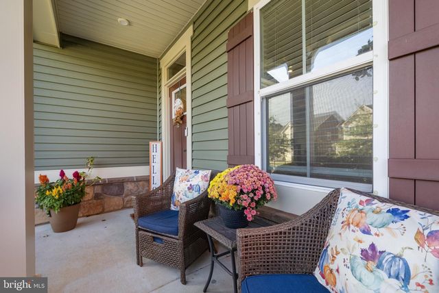 8220 HICKORY HOLLOW DR, Glen Burnie, MD 21060