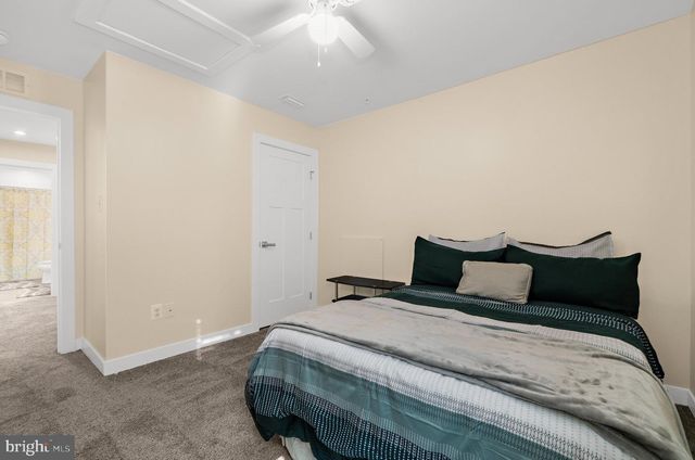 8220 HICKORY HOLLOW DR, Glen Burnie, MD 21060