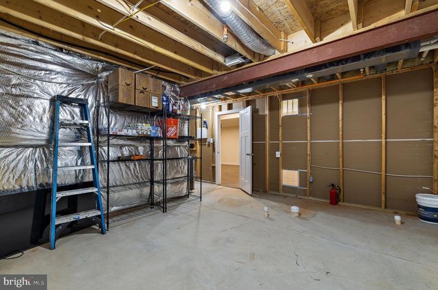 8220 HICKORY HOLLOW DR, Glen Burnie, MD 21060