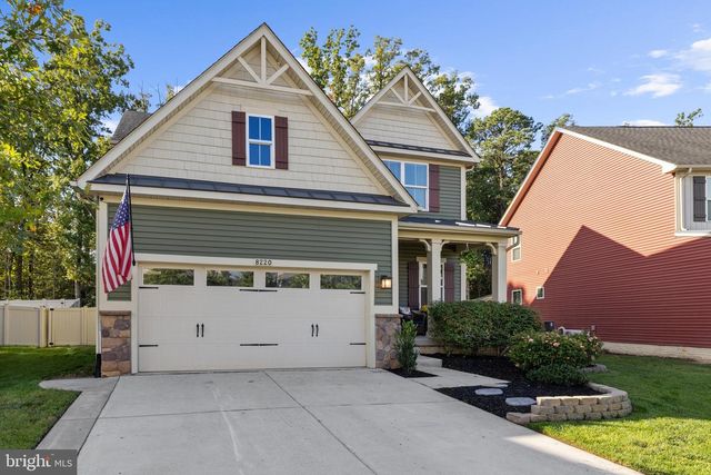 8220 HICKORY HOLLOW DR, Glen Burnie, MD 21060