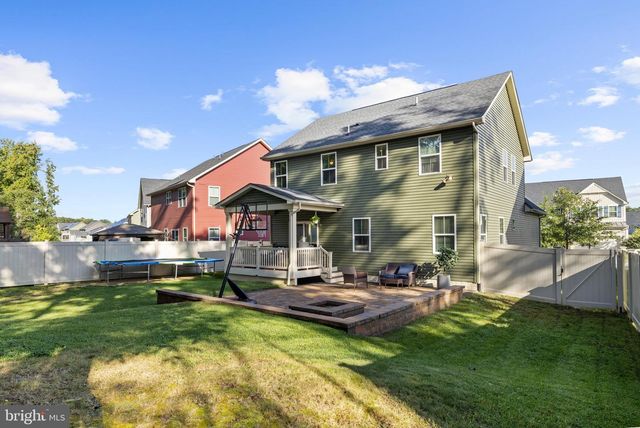 8220 HICKORY HOLLOW DR, Glen Burnie, MD 21060