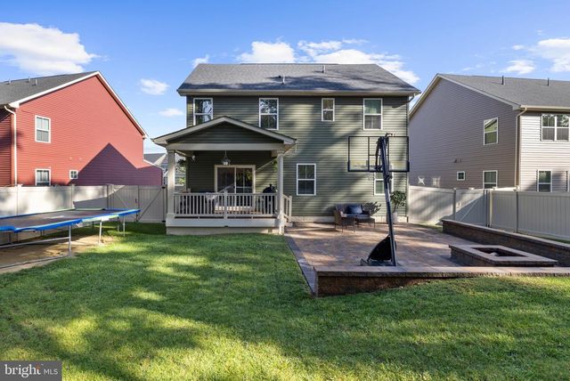 8220 HICKORY HOLLOW DR, Glen Burnie, MD 21060