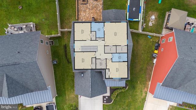 8220 HICKORY HOLLOW DR, Glen Burnie, MD 21060