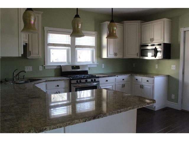 2506 7th Avenue E, North Saint Paul, MN 55109