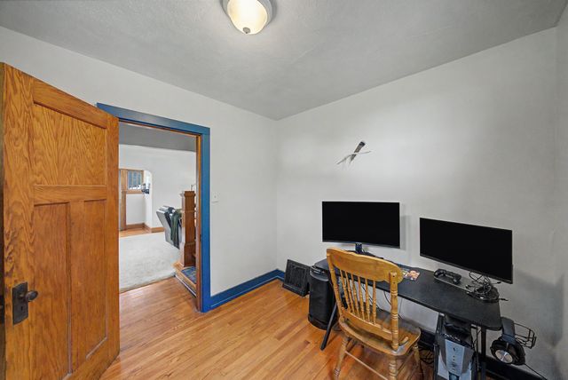 285 NW Aurora Avenue, Des Moines, IA 50313