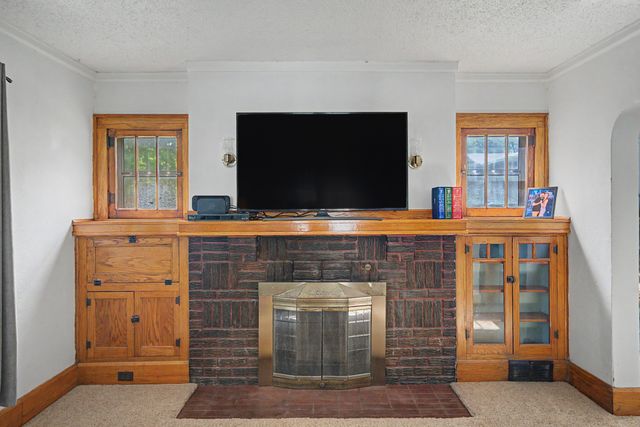 285 NW Aurora Avenue, Des Moines, IA 50313