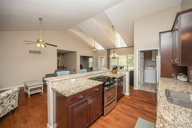 16575 Thunderhead Canyon Court, Wildwood, MO 63011