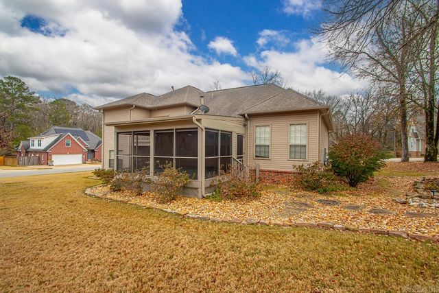 1602 Rodeo Drive, Bryant, AR 72022