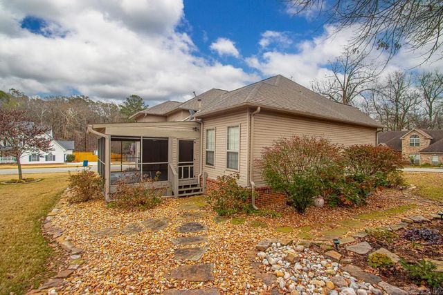 1602 Rodeo Drive, Bryant, AR 72022