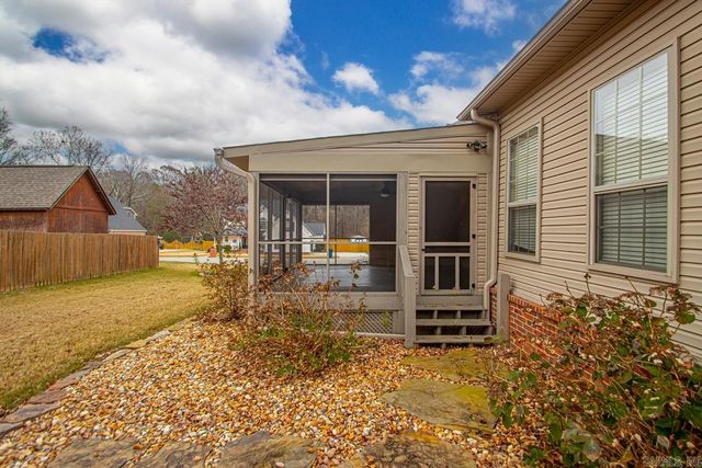 1602 Rodeo Drive, Bryant, AR 72022