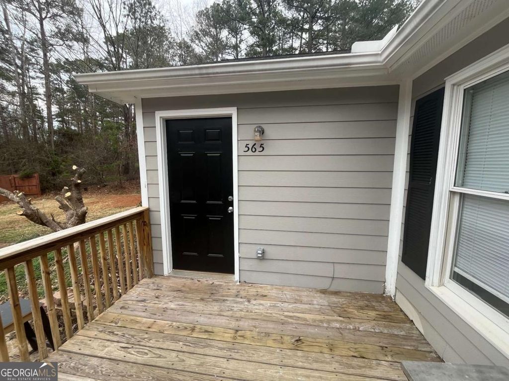 565 Rustwood Drive, Athens, GA 30606